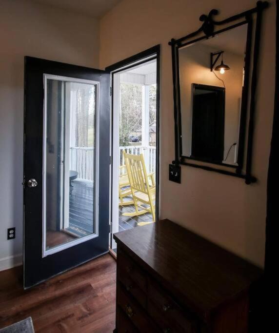 Honey, I'M Home Near Savannah - Seen On Hgtv Exterior photo